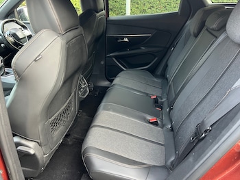 Used Peugeot 3008 2017 for sale - 76321964: Photo