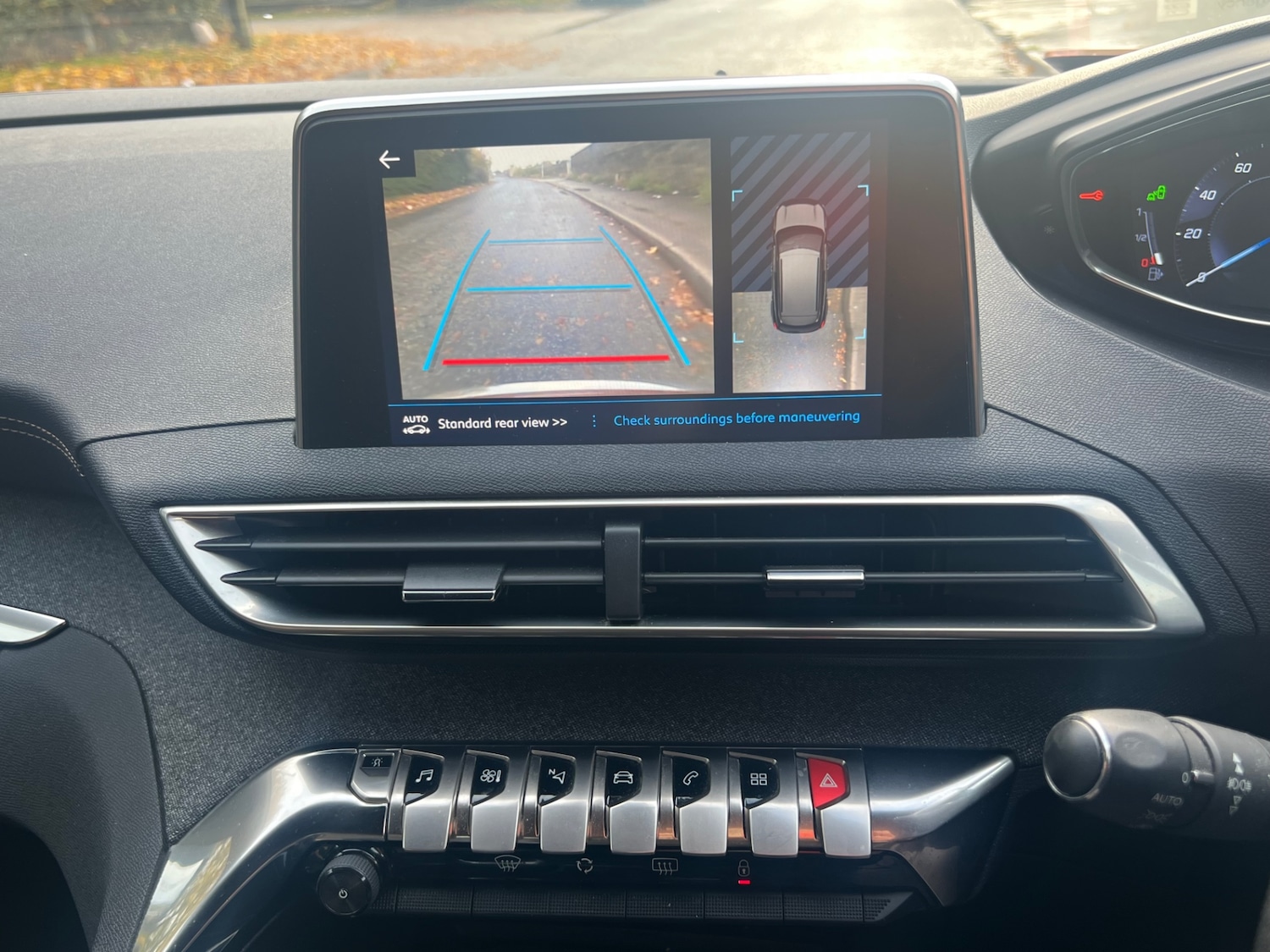 Used Peugeot 3008 2017 for sale - 76321964: Photo 9