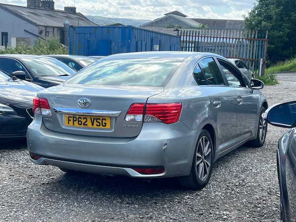 Used Toyota Avensis 2012 for sale - 75246014: Photo 8