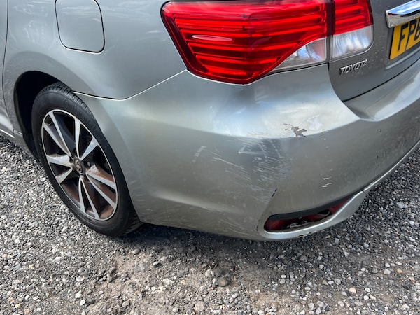 Used Toyota Avensis 2012 for sale - 75246014: Photo 9