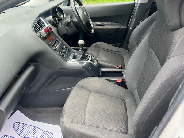 Used Peugeot 5008 2015 for sale - 73679364: Photo 3
