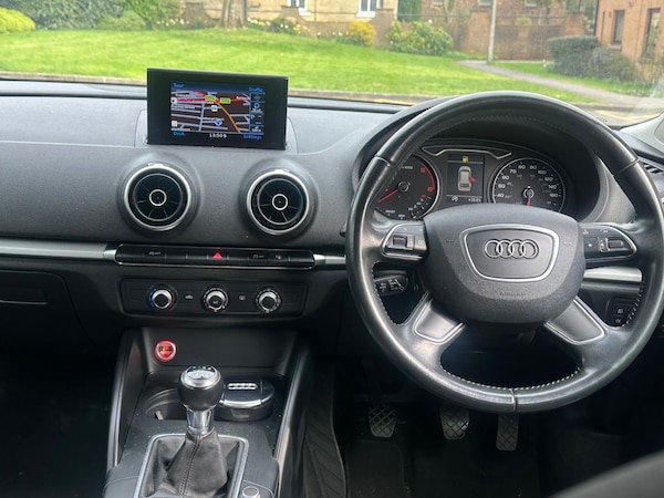 Used Audi A3 2015 for sale - 75157637: Photo 5