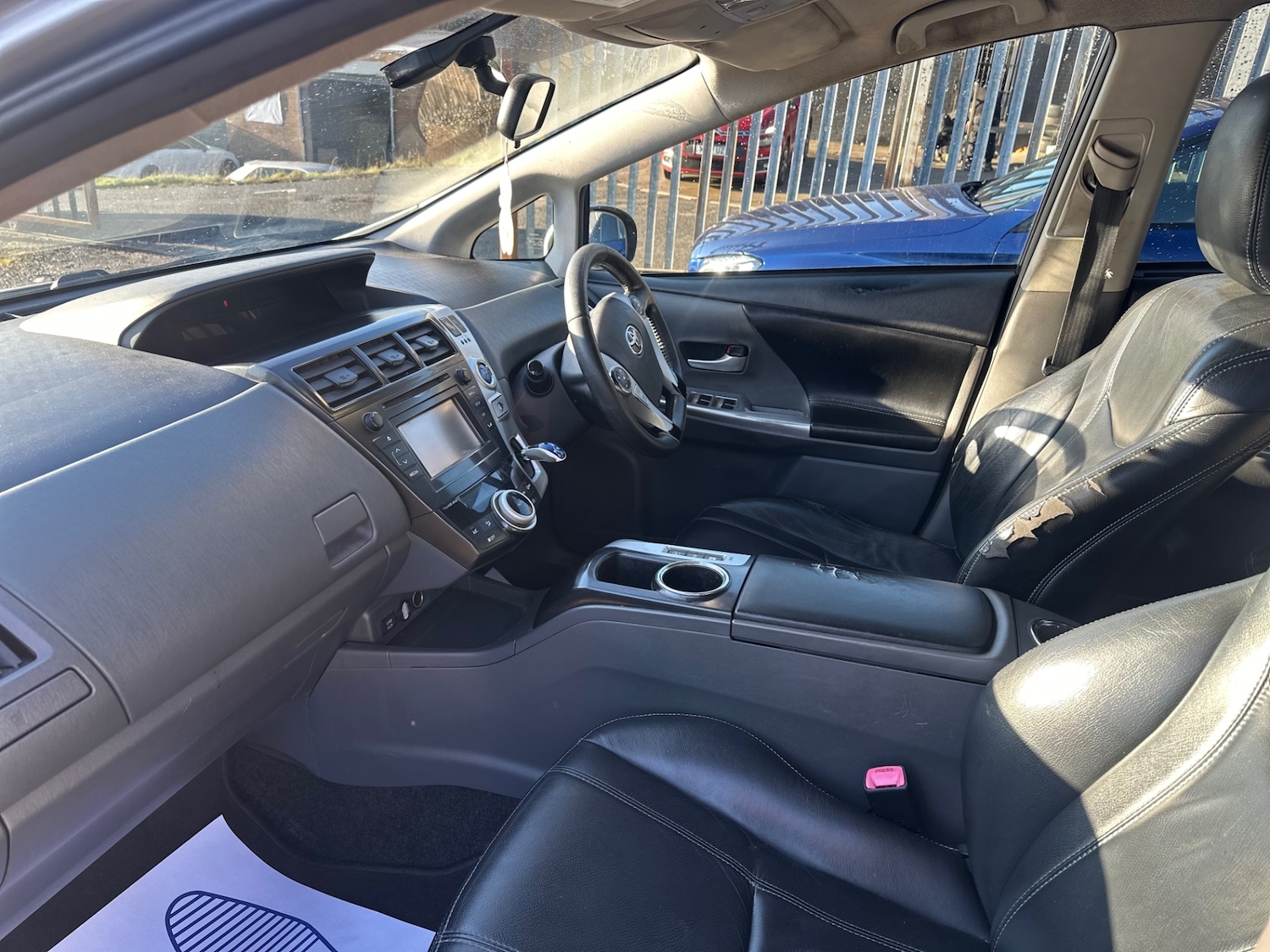 Used Toyota Prius+ 2014 for sale - 77162005: Photo 8