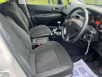 Used Peugeot 5008 2013 for sale - 72527037: Photo