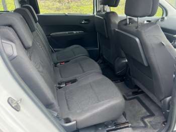Used Peugeot 5008 2013 for sale - 72527037: Photo