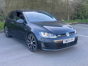 Used Volkswagen Golf 2015 for sale - 77731172: Photo