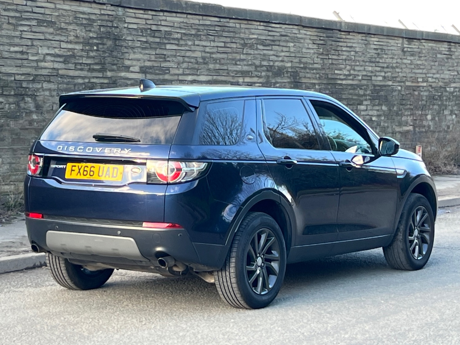 Used Land Rover Discovery Sport 2016 for sale - 77803239: Photo 10