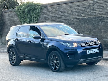Land Rover Discovery Sport feature image