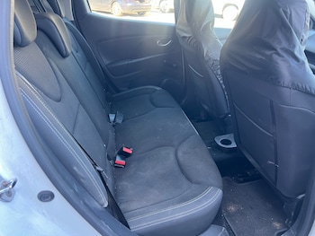 Used Renault Clio 2017 for sale - 79191473: Photo