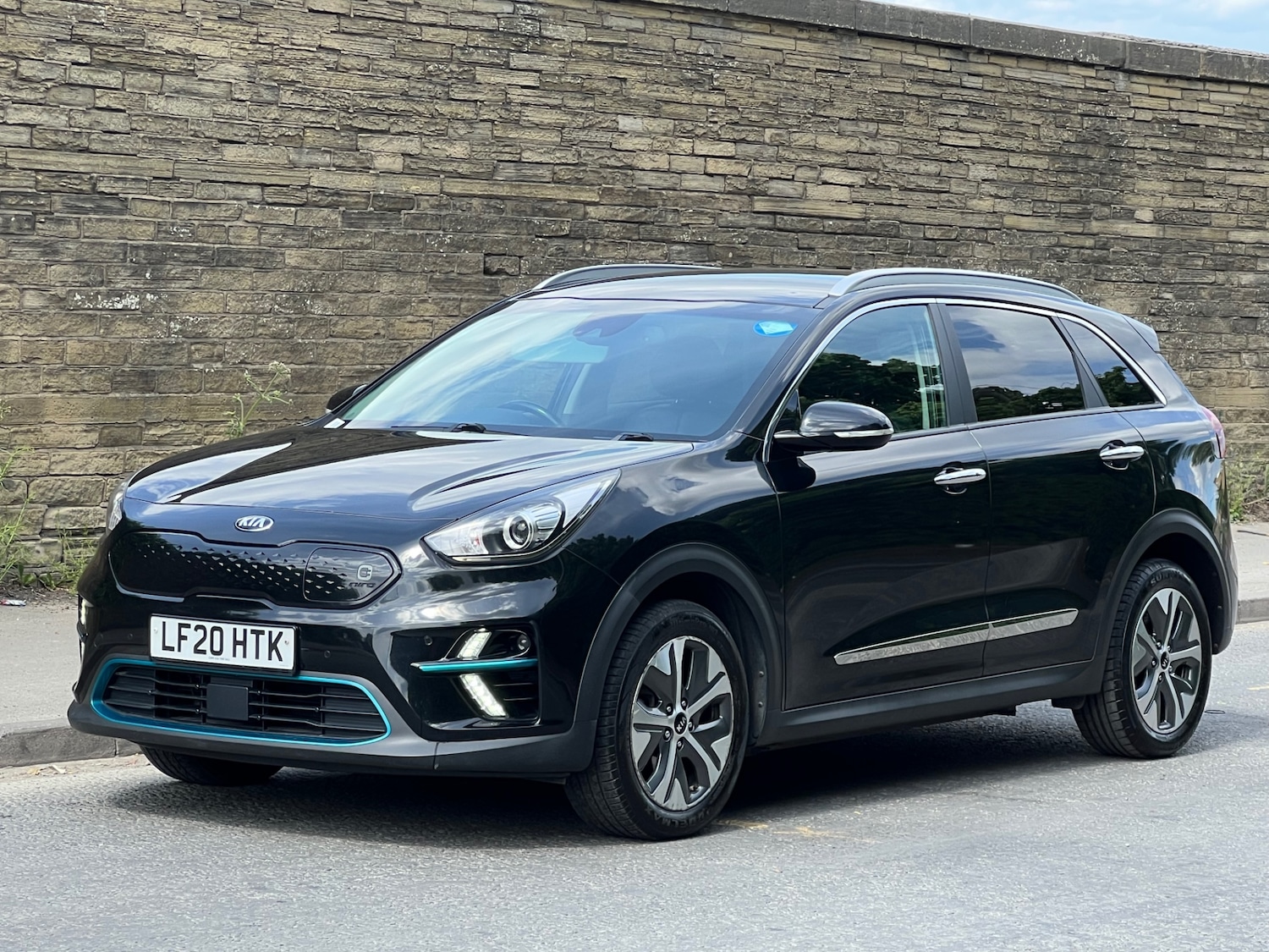 Used Kia Niro 2020 for sale - 76364978: Photo 1