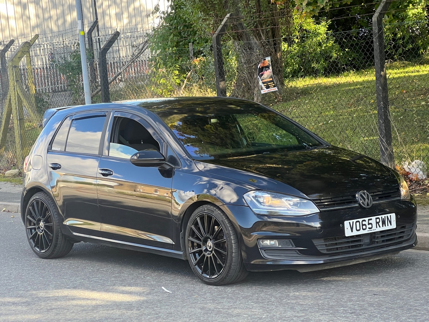 Used Volkswagen Golf 2015 for sale - 76101463: Photo 1