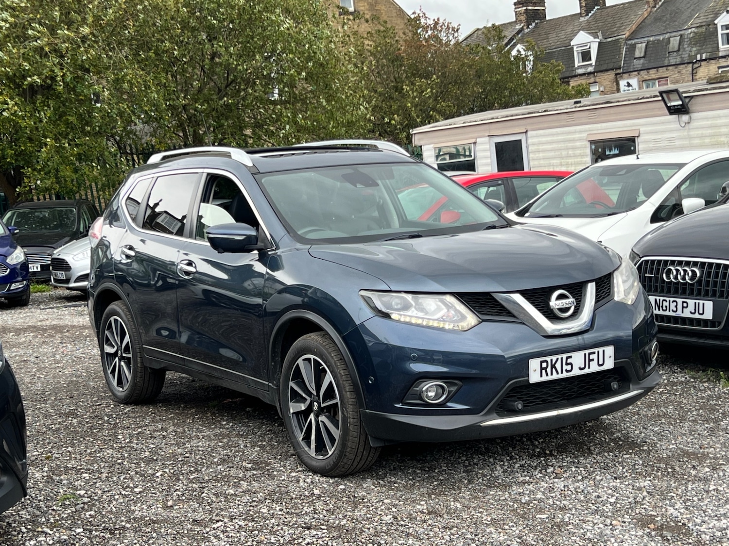 Used Nissan X-Trail 2015 for sale - 76613550: Photo 1