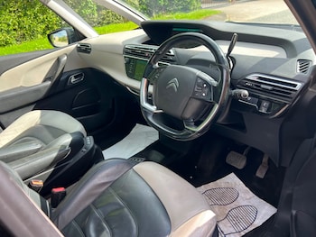 Used Citroen Grand C4 Picasso 2017 for sale - 78876763: Photo