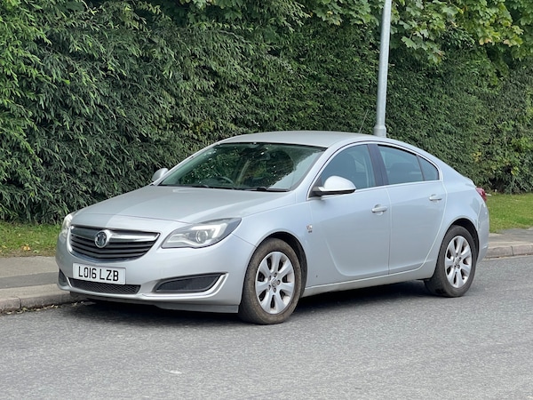 Used Vauxhall Insignia 2016 for sale - 73678917: Photo 1