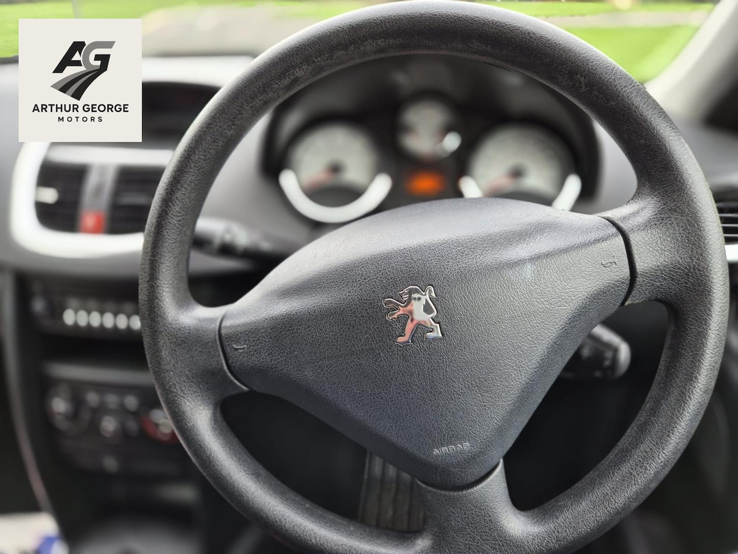 Used Peugeot 207 2010 for sale - 76104892: Photo 13
