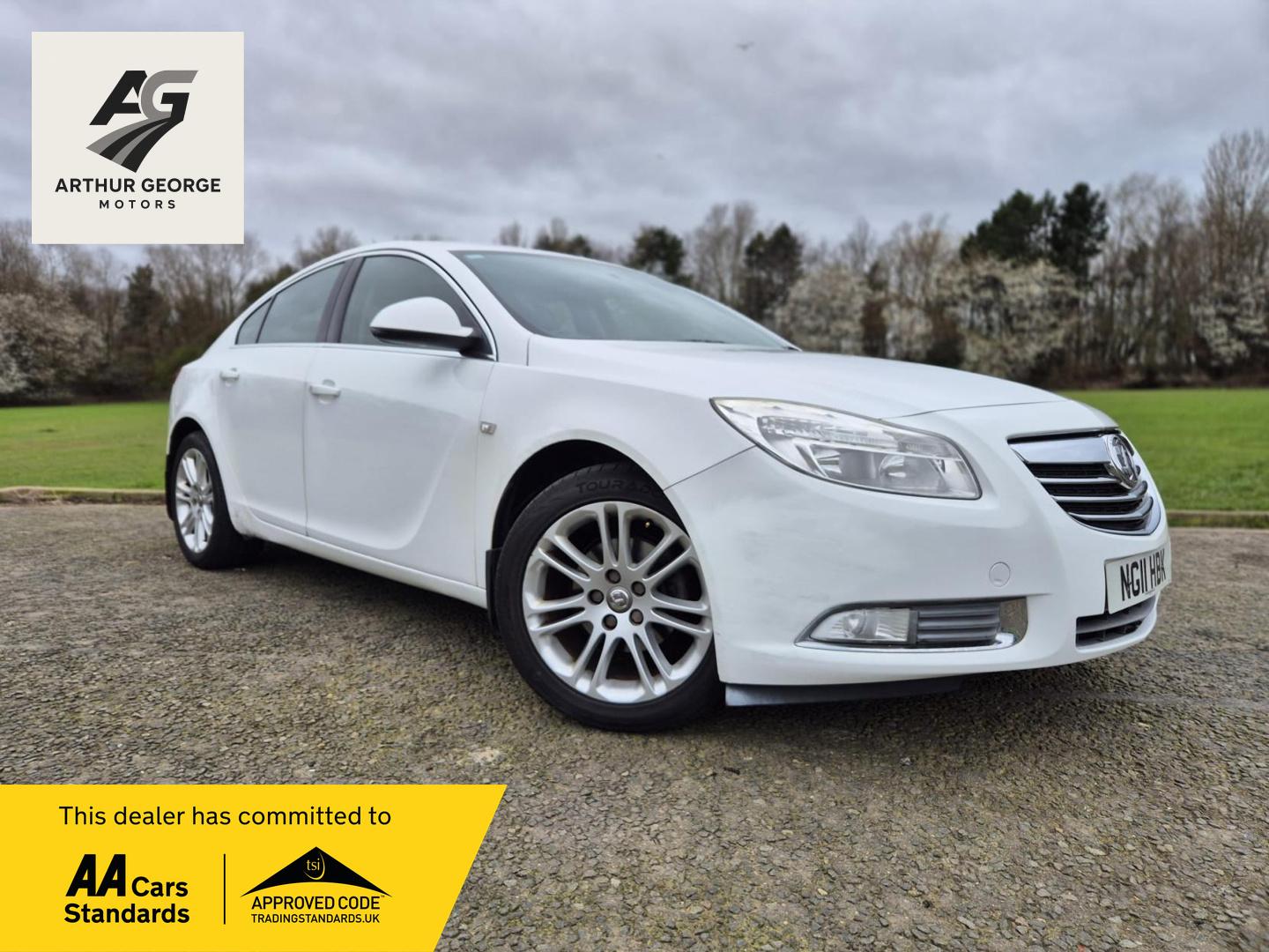 Used Vauxhall Insignia 2011 for sale - 77903528: Photo 1
