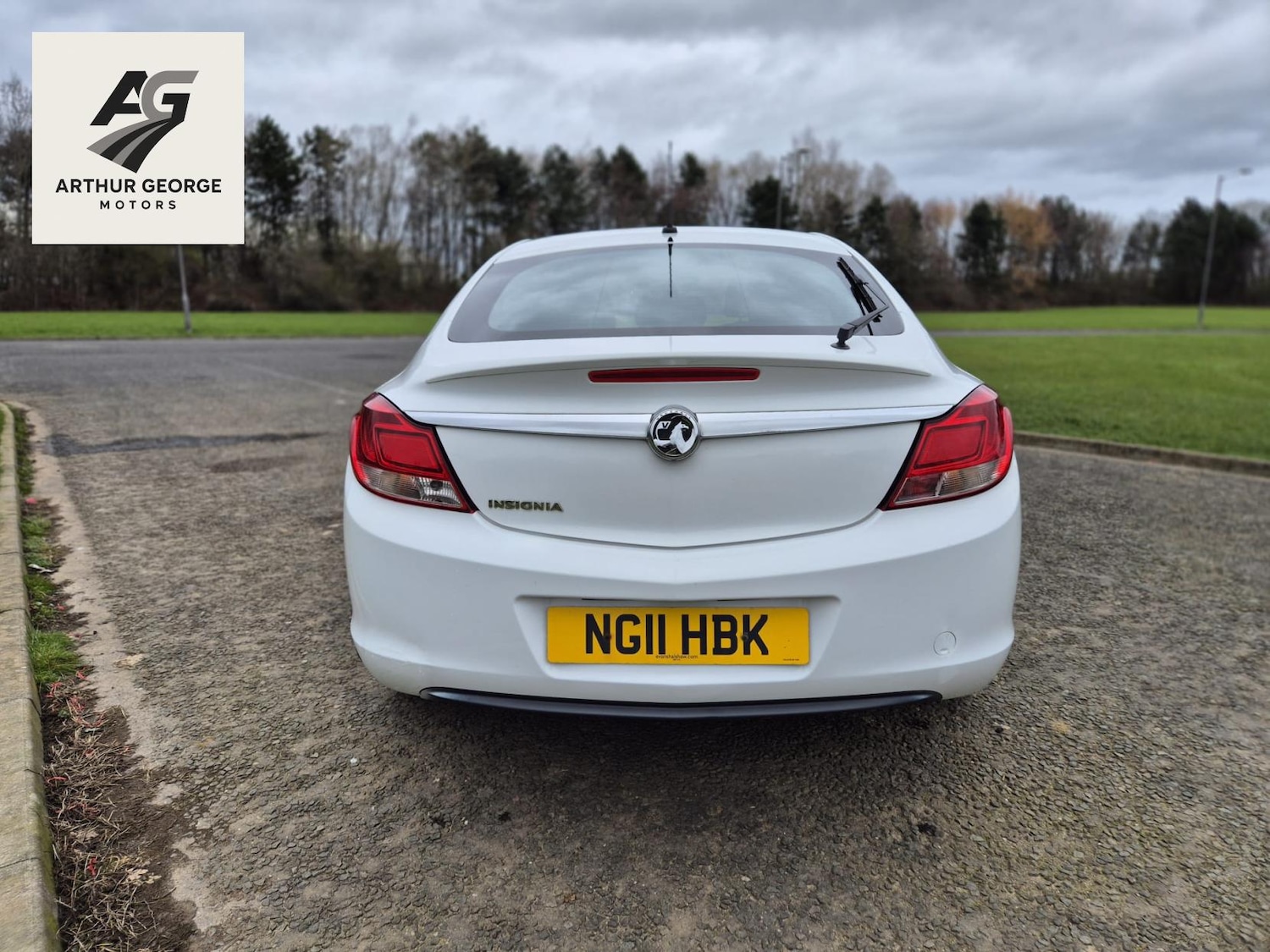 Used Vauxhall Insignia 2011 for sale - 77903528: Photo 8