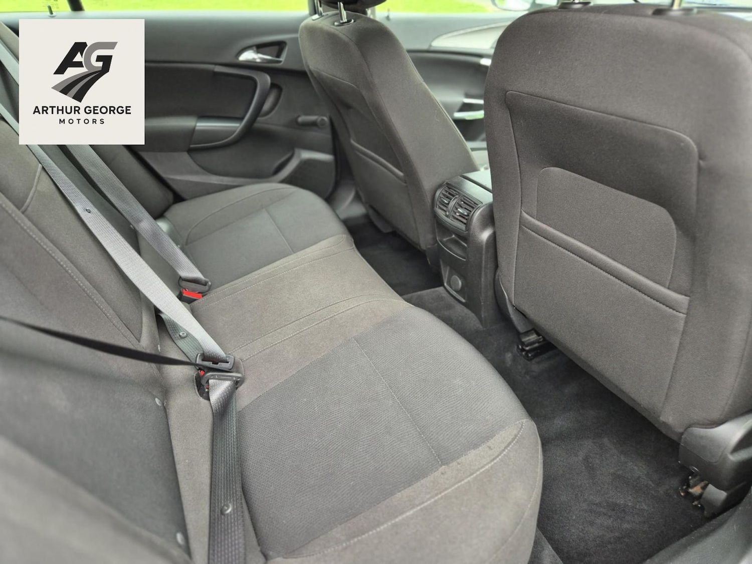 Used Vauxhall Insignia 2011 for sale - 77903528: Photo 9