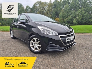 Peugeot - 208