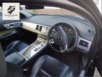 Used Jaguar XF 2014 for sale - 78779279: Photo