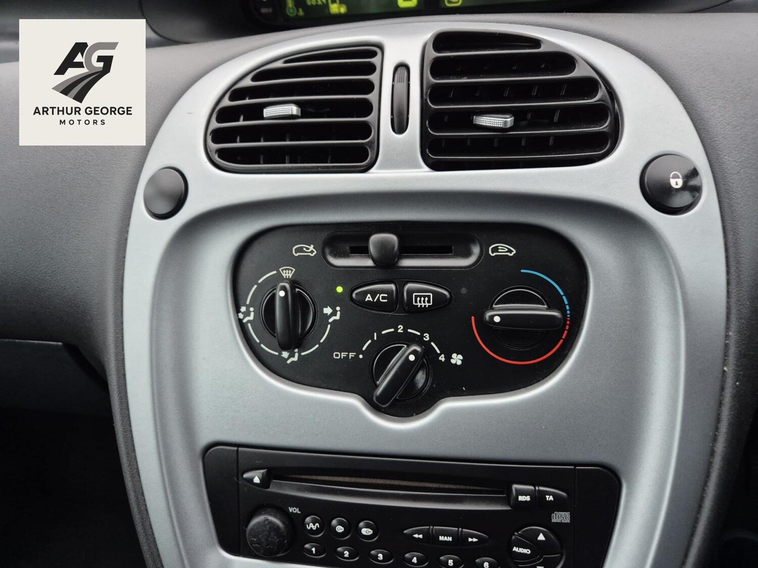 Used Citroen Xsara Picasso 2009 for sale - 77466075: Photo 20