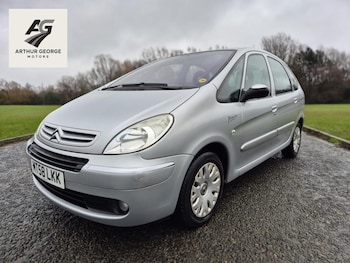 Used Citroen Xsara Picasso 2009 for sale - 77466075: Photo