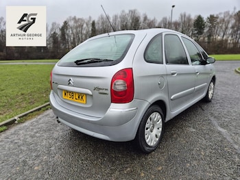 Used Citroen Xsara Picasso 2009 for sale - 77466075: Photo
