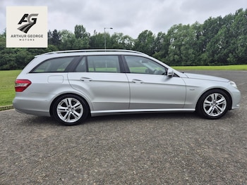 Used Mercedes-Benz E Class 2012 for sale - 78918012: Photo