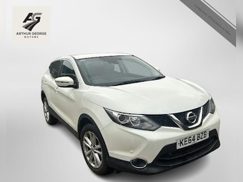 Used Nissan Qashqai 2015 for sale - 77453768: Photo