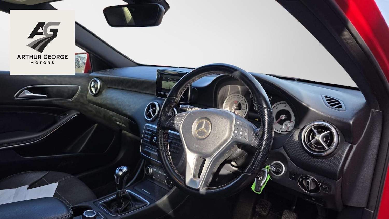 Used Mercedes-Benz A-Class 2014 for sale - 77918190: Photo 2