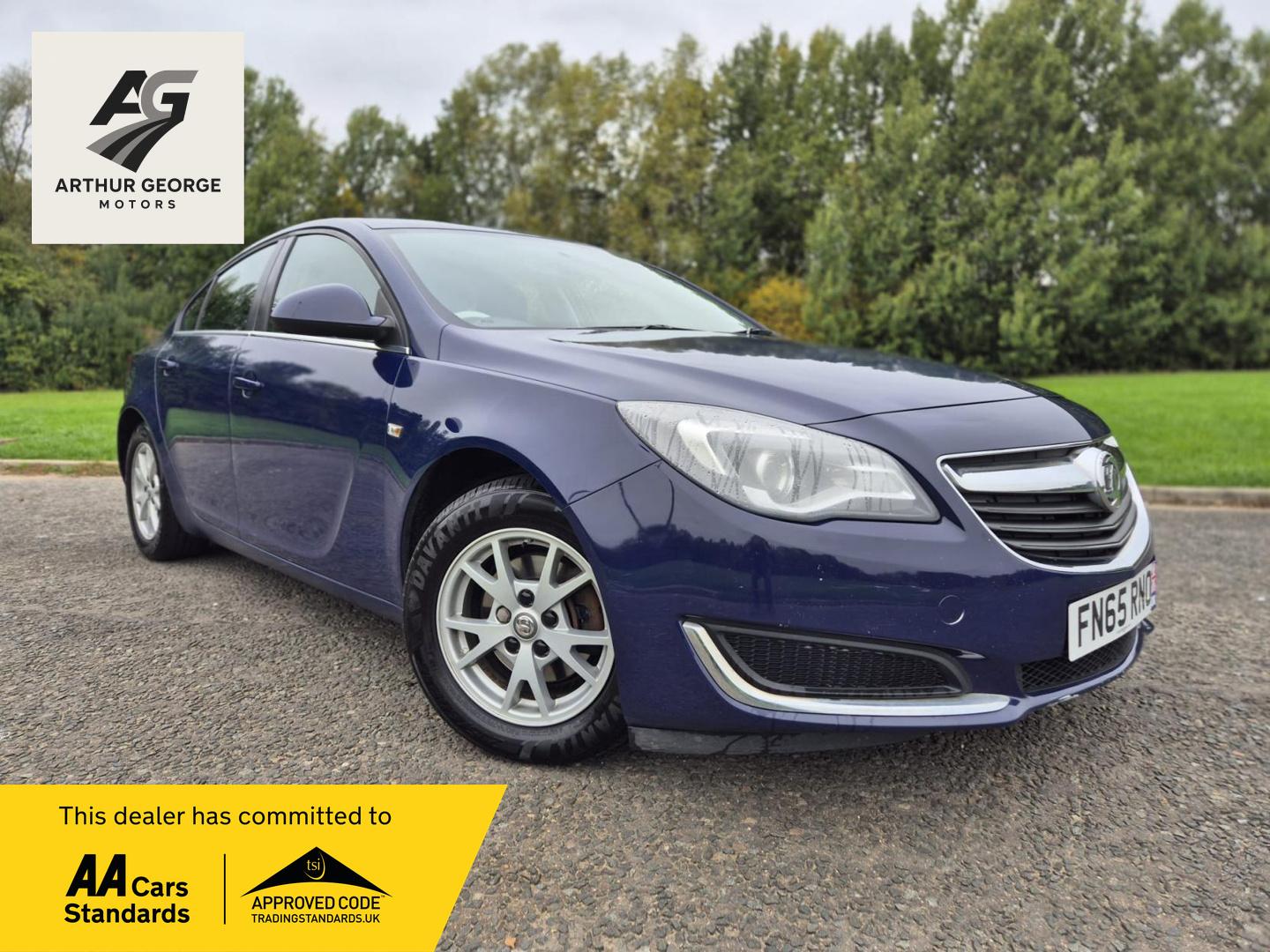 Used Vauxhall Insignia 2015 for sale - 76290607: Photo 1