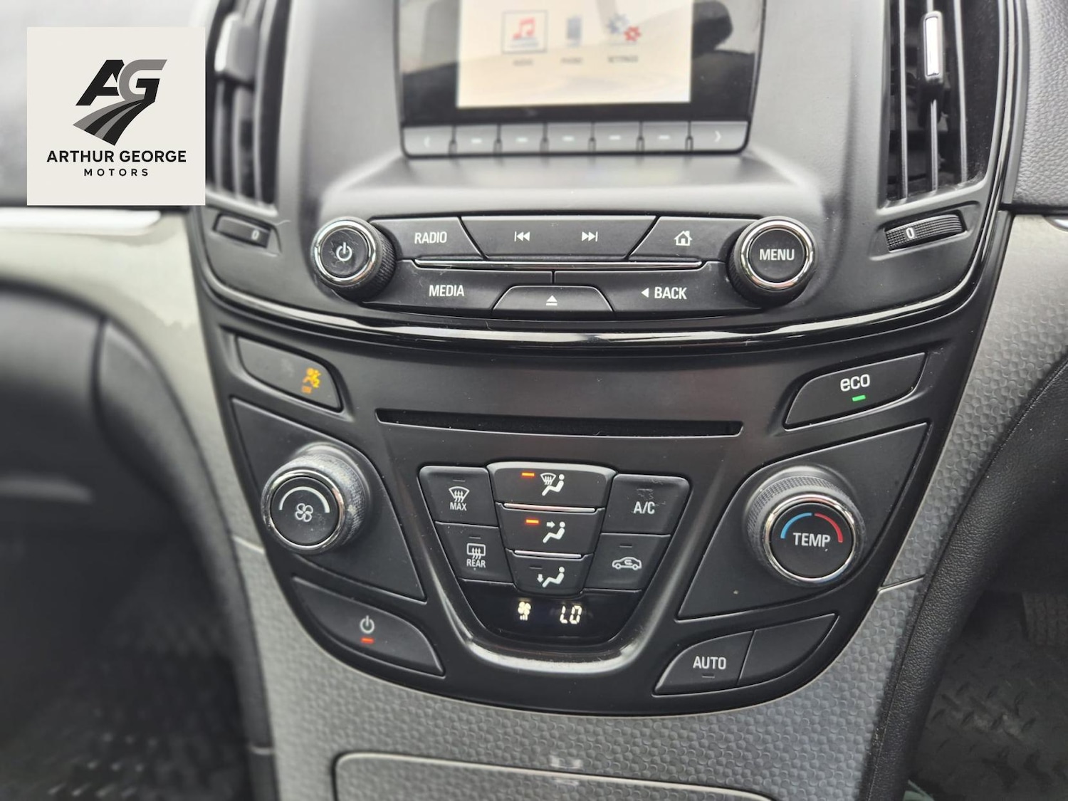 Used Vauxhall Insignia 2015 for sale - 76290607: Photo 11