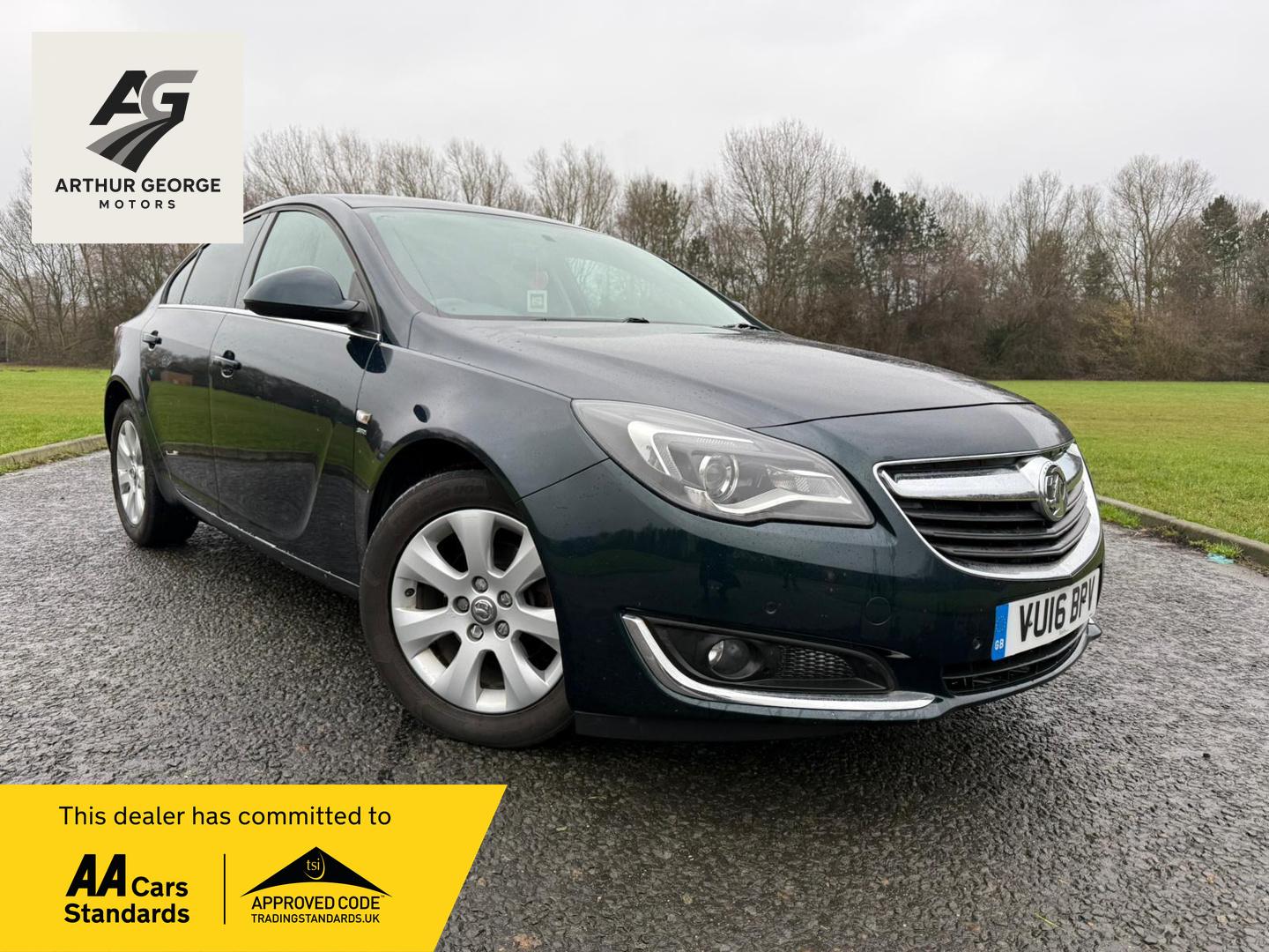 Used Vauxhall Insignia 2016 for sale - 77399352: Photo 1