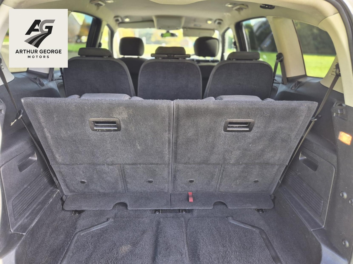 Used Ford S-Max 2012 for sale - 76344875: Photo 10