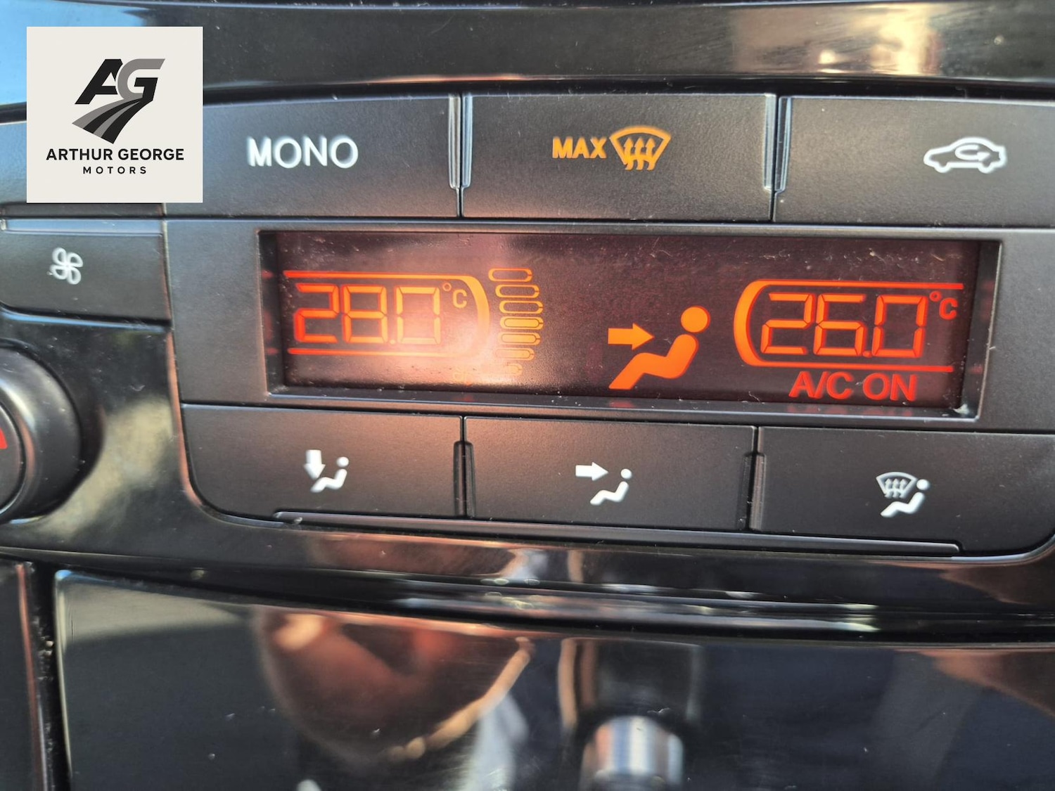 Used Ford S-Max 2012 for sale - 76344875: Photo 12