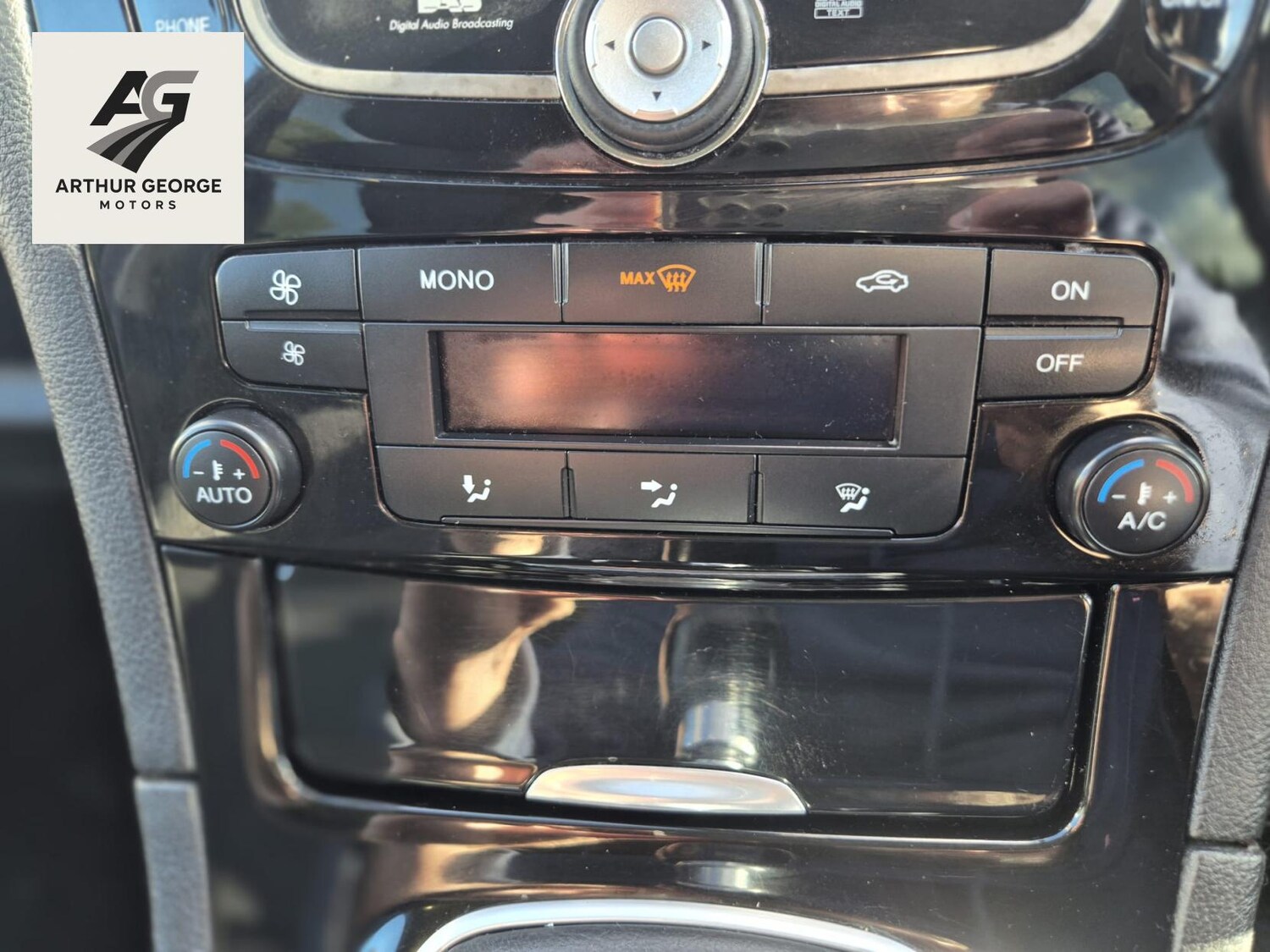 Used Ford S-Max 2012 for sale - 76344875: Photo 18