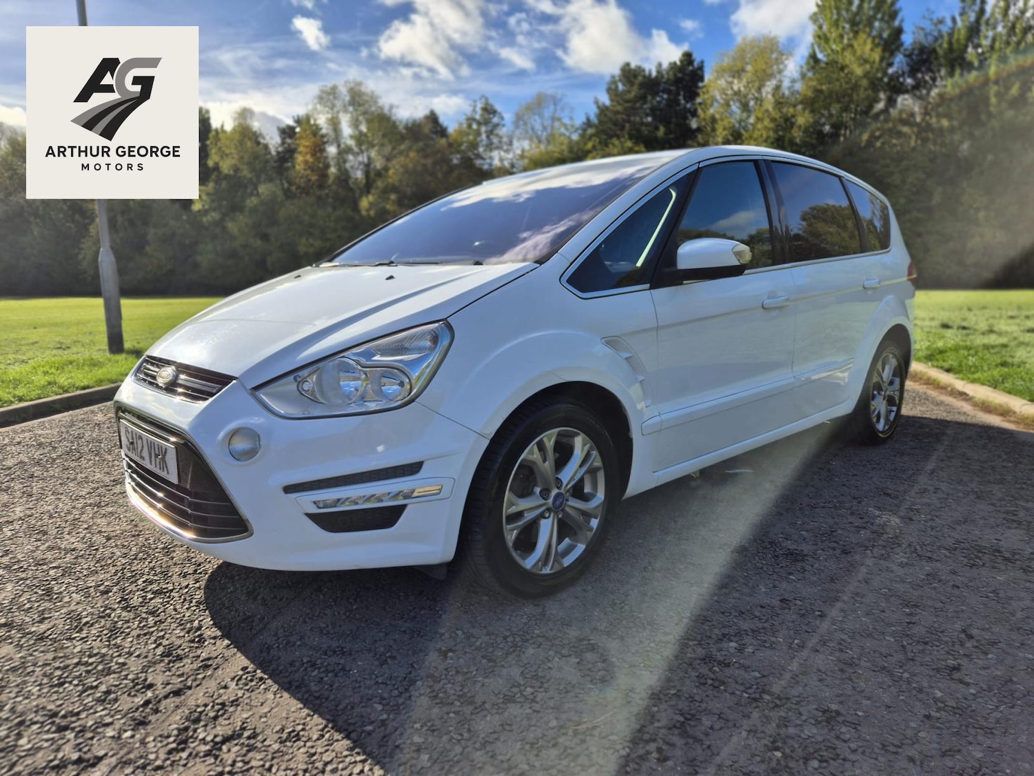 Used Ford S-Max 2012 for sale - 76344875: Photo 2