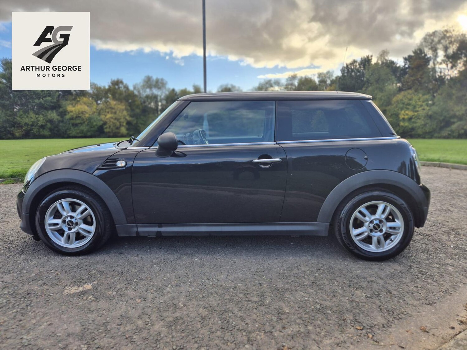 Used MINI Hatch 2011 for sale - 76316998: Photo 13
