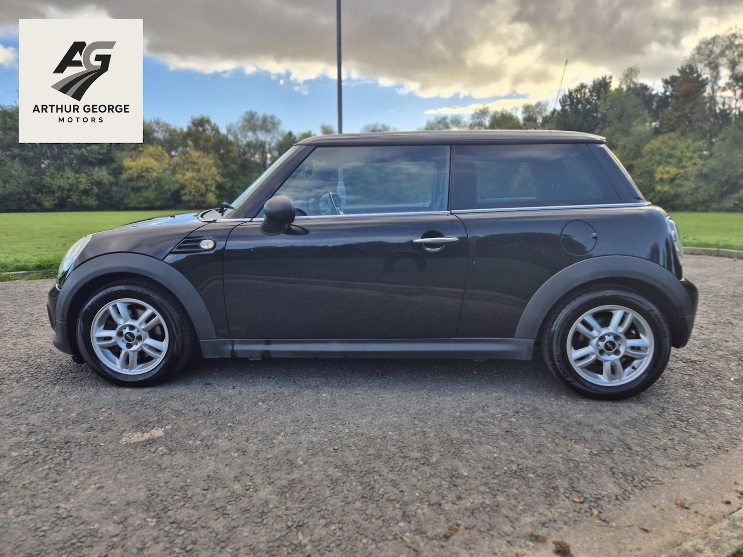 Used MINI Hatch 2011 for sale - 76316998: Photo 3