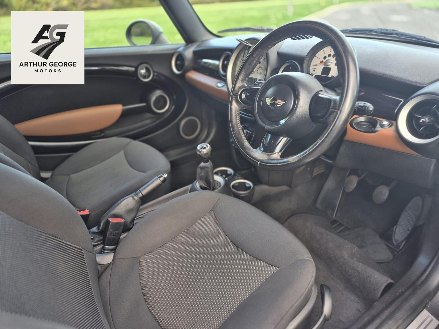 Used MINI Hatch 2011 for sale - 76316998: Photo 5