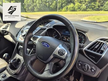 Used Ford Kuga 2014 for sale - 79839227: Photo