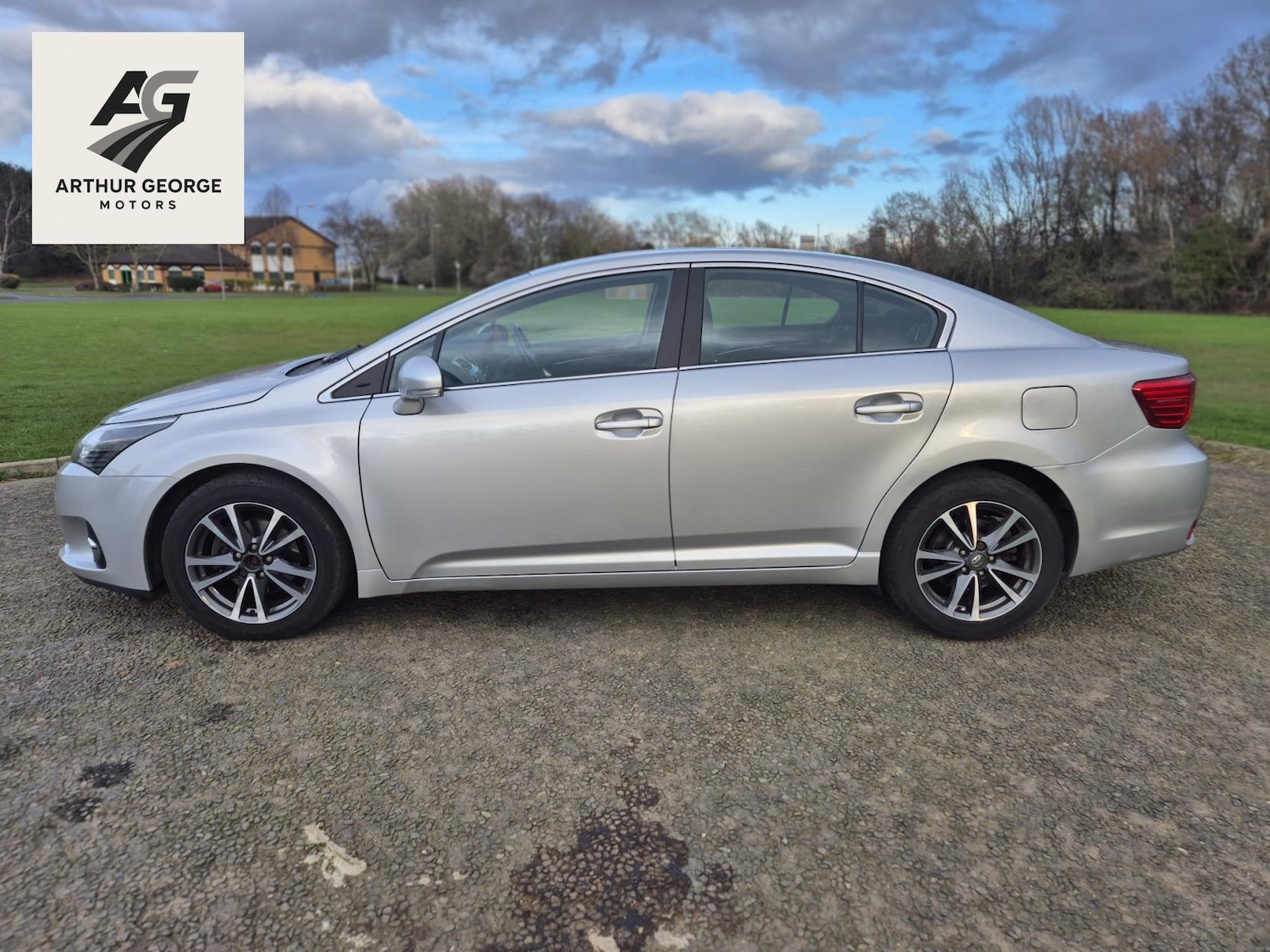 Used Toyota Avensis 2015 for sale - 77881483: Photo 25