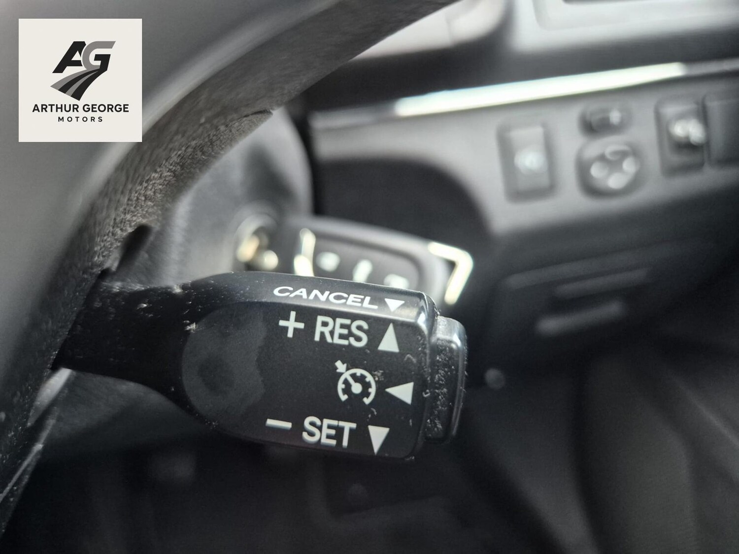 Used Toyota Avensis 2015 for sale - 77881483: Photo 28