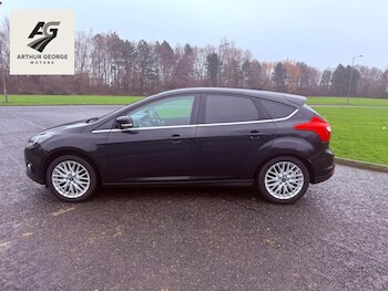 Used Ford Focus 2011 for sale - 77289550: Photo