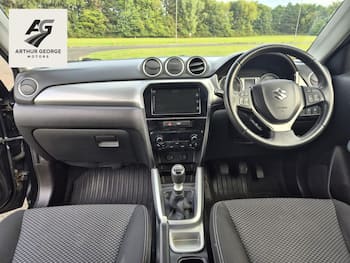 Used Suzuki Vitara 2016 for sale - 79640737: Photo