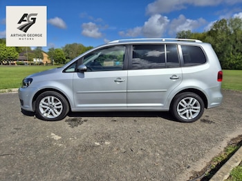 Used Volkswagen Touran 2014 for sale - 78565343: Photo
