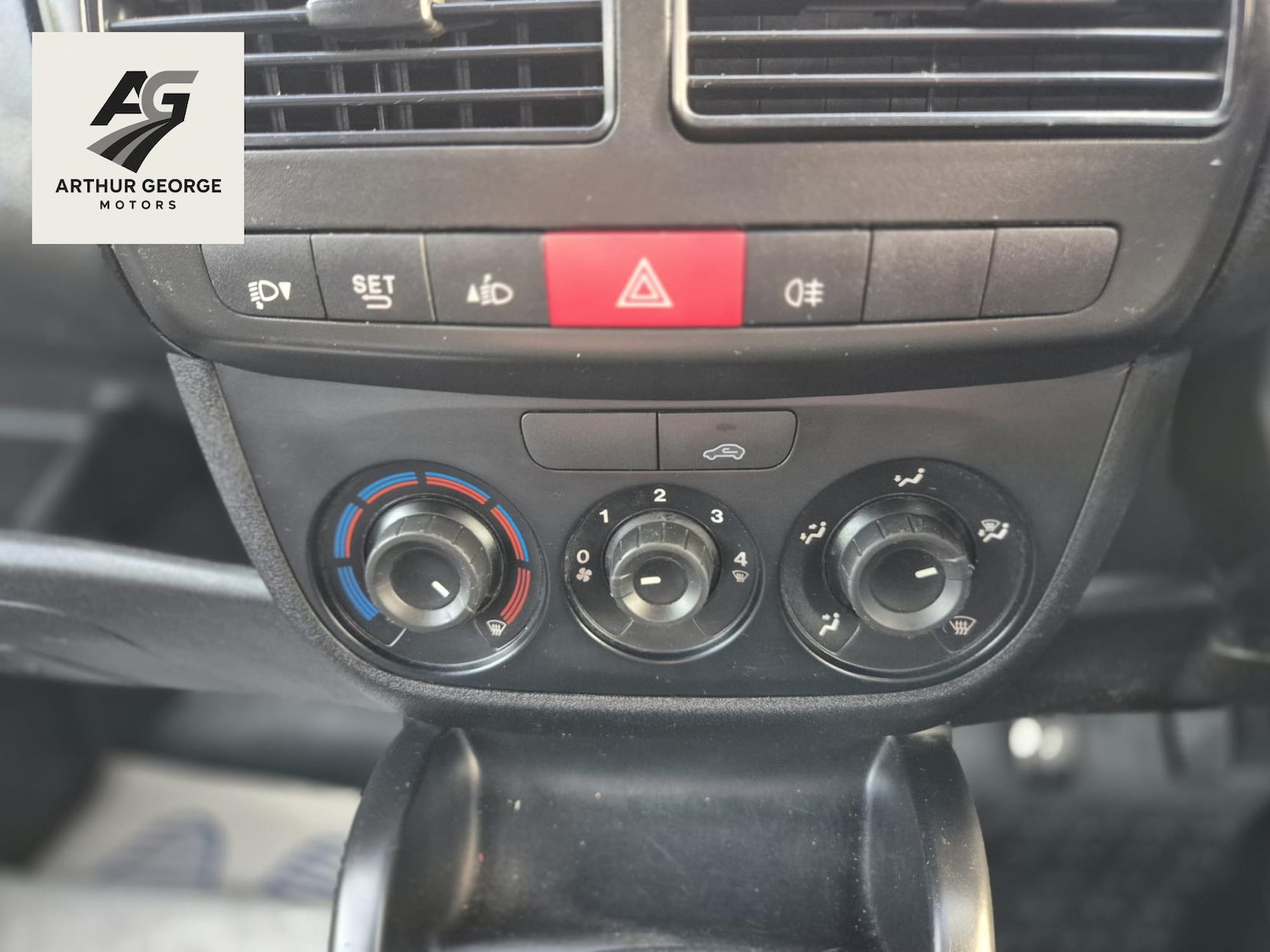 Used Vauxhall Combo 2018 for sale - 76316997: Photo 11