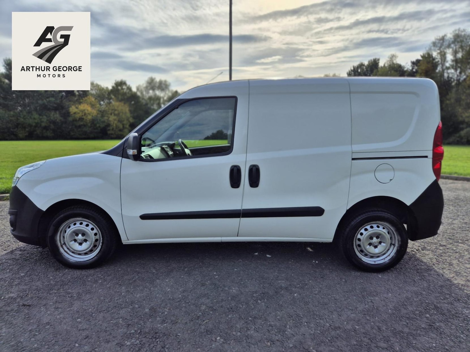 Used Vauxhall Combo 2018 for sale - 76316997: Photo 12