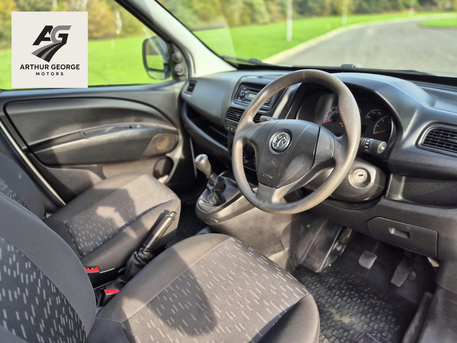 Used Vauxhall Combo 2018 for sale - 76316997: Photo 8