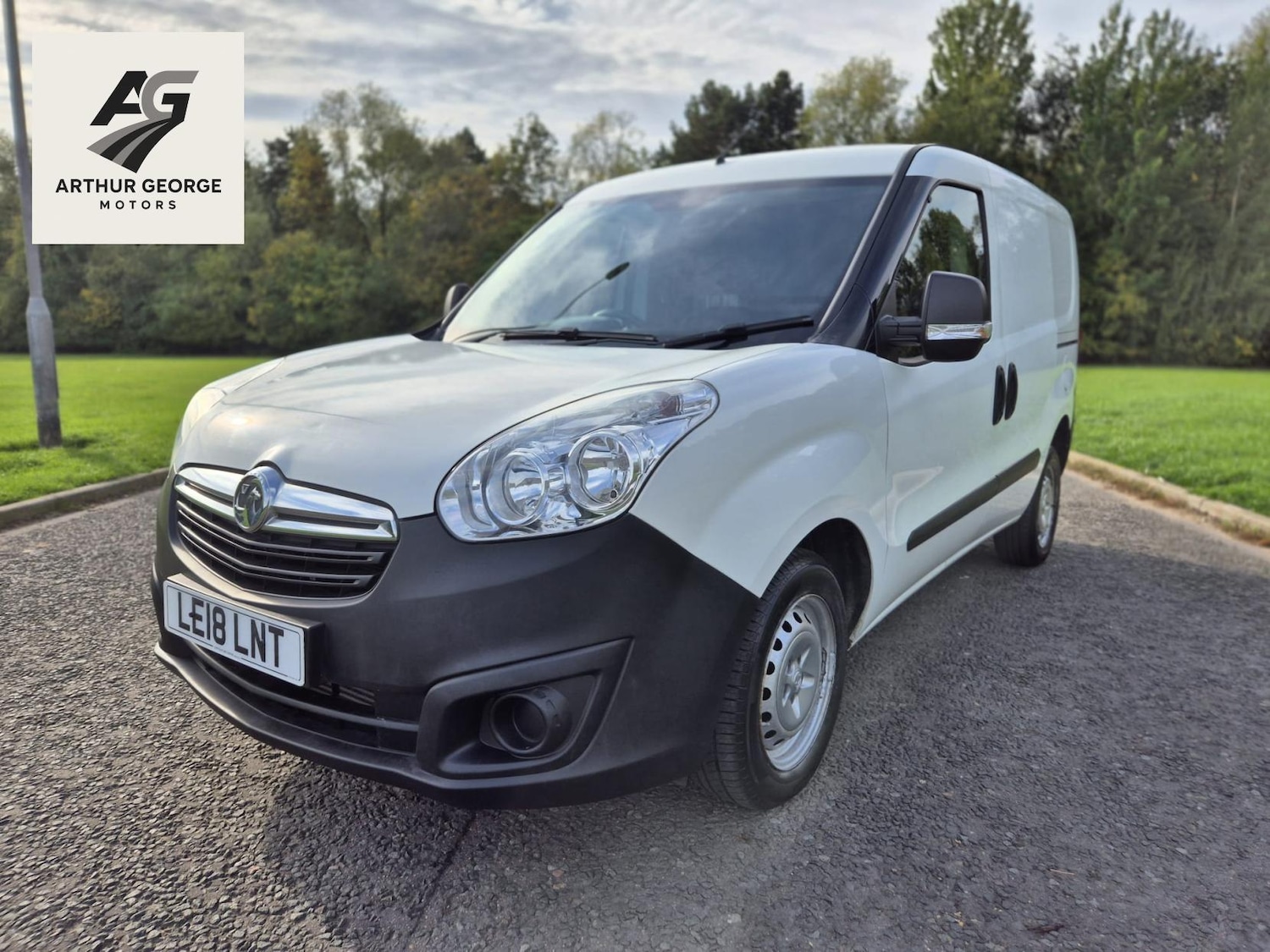 Used Vauxhall Combo 2018 for sale - 76316997: Photo 9